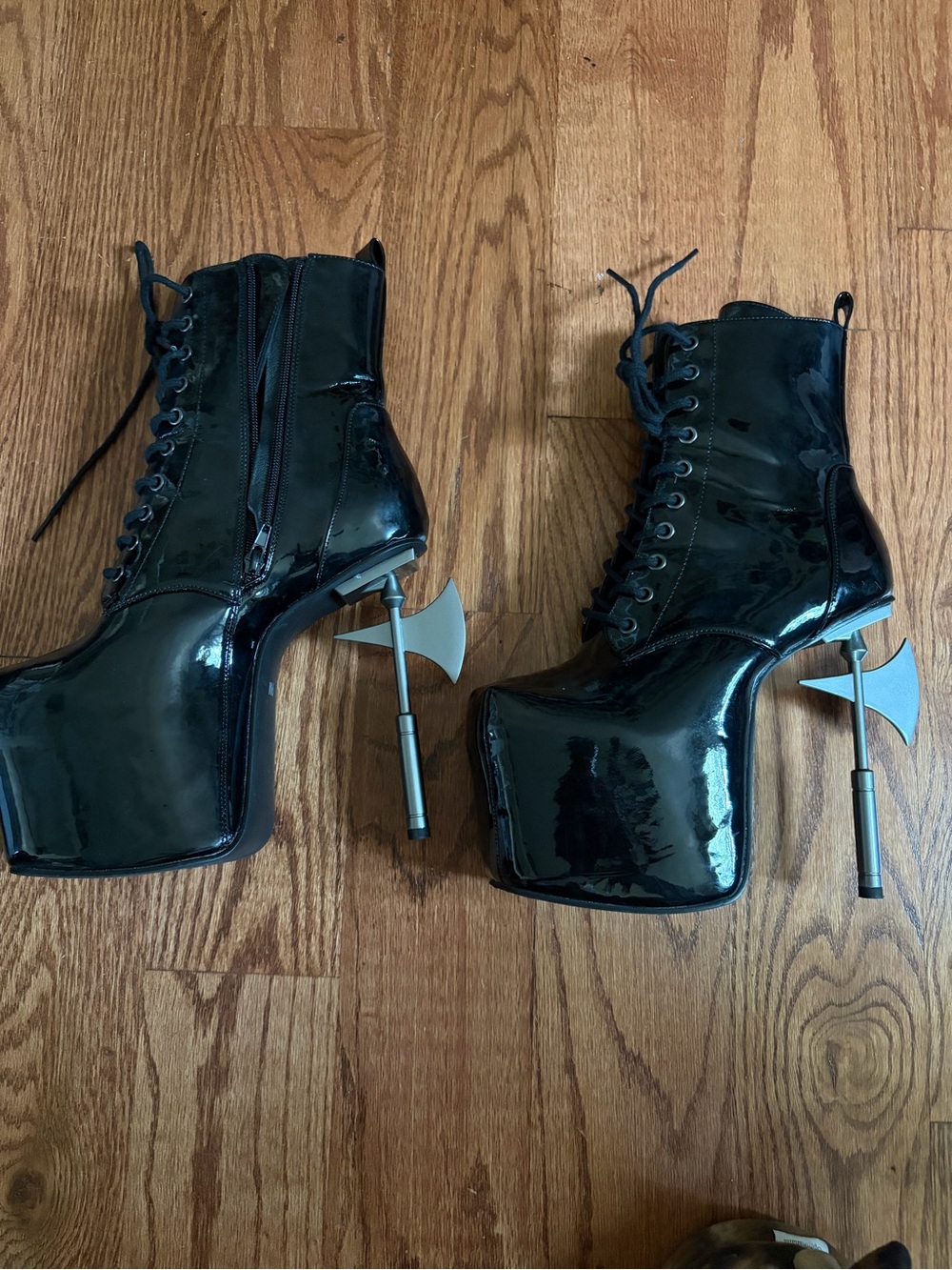 Widow Axe heeled boots - Picture 4 of 4